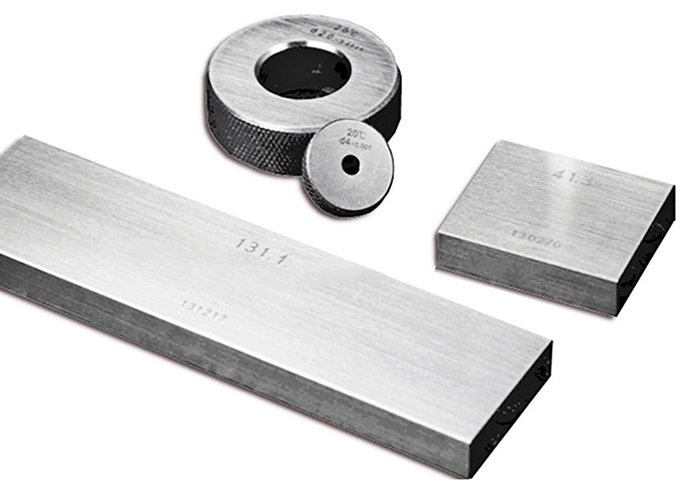 Loyka 6111-1204 Kumpas Kalibrasyon Seti, Mastarı
